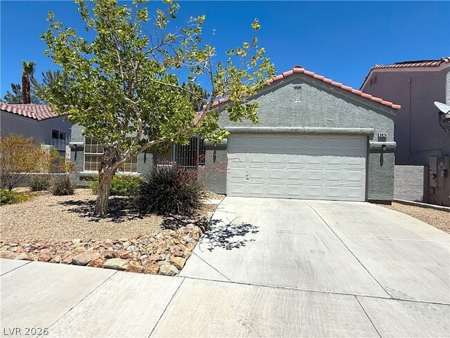 Building Photo - 9824 Garamound Ave