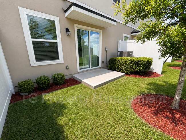 Building Photo - 9015 Gifford Dr