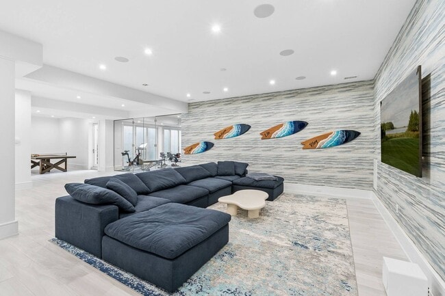 Building Photo - 173 Ferry Rd