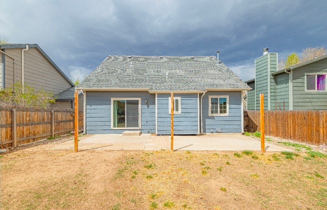 Building Photo - 5219 Stillwater Dr