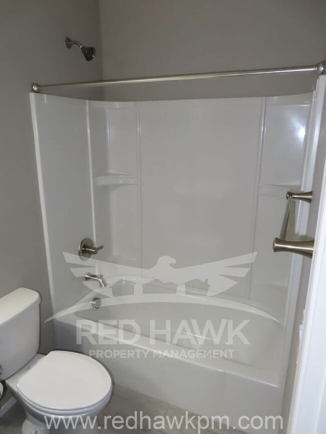 Building Photo - Charming Two Bedroom, Two Bathroom Mesa Re...