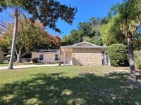 Building Photo - 10 Winding Ridge Rd