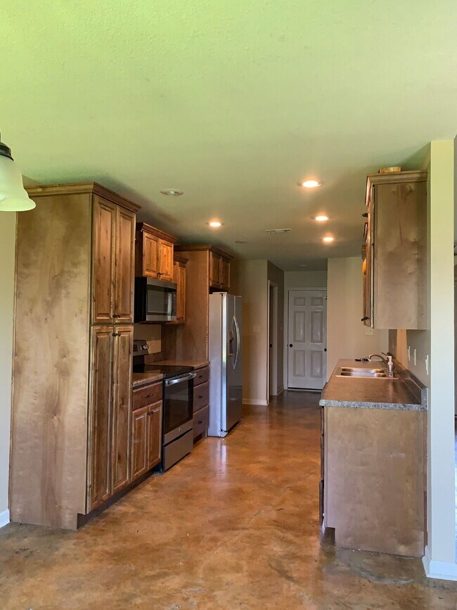 Building Photo - 434 Wildwood Point