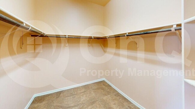 Building Photo - 9398 E Desert Milkweed Ct