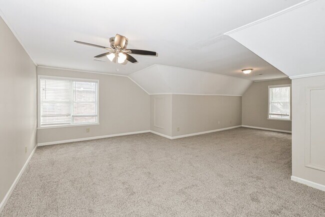 Building Photo - 1456 Albon Dr