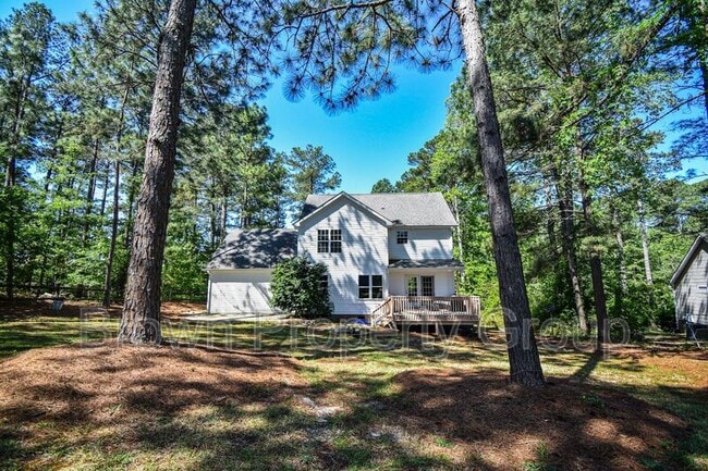 Building Photo - 66 Forest Pond Rd