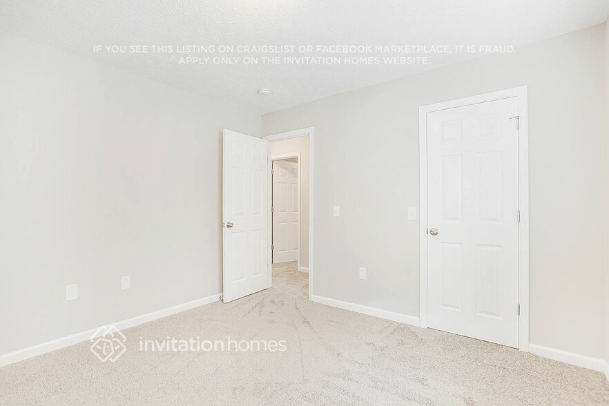 Building Photo - 7028 Branch Crossing Way