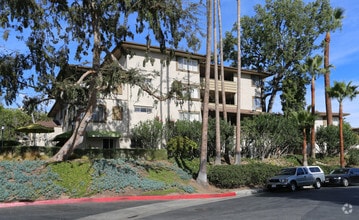 Building Photo - Orange Grove Circle