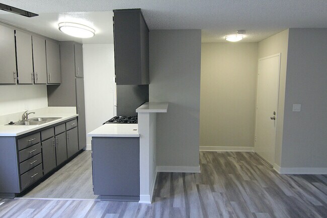 Building Photo - 10600 Victory Blvd