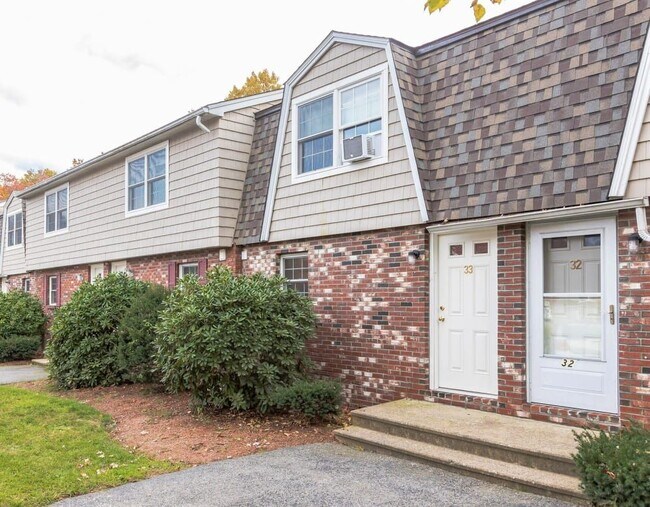 Pelham Townhomes 45 Bridge St Pelham NH 03076 Apartment Finder