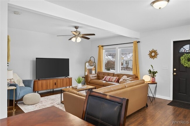 Building Photo - 47 15th Ave