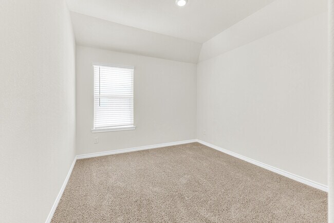 Building Photo - 1328 Kimzey St