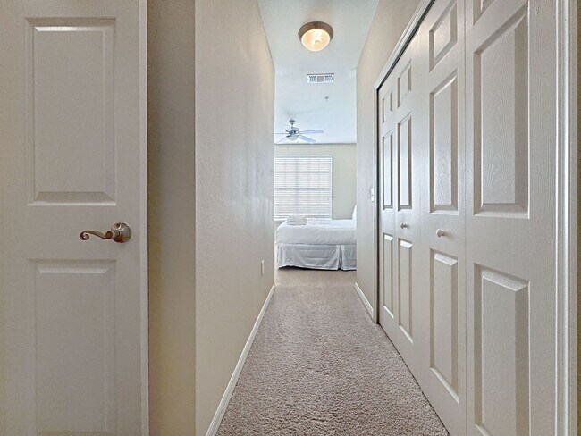 Building Photo - 1770 Bearberry Cir