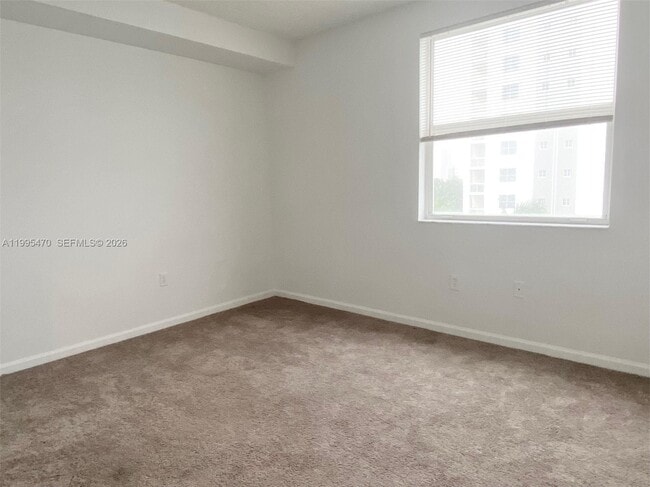 Building Photo - 17100 N Bay Rd