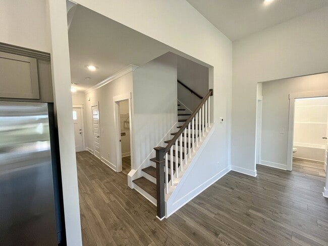 Building Photo - 2633 Unitas Dr