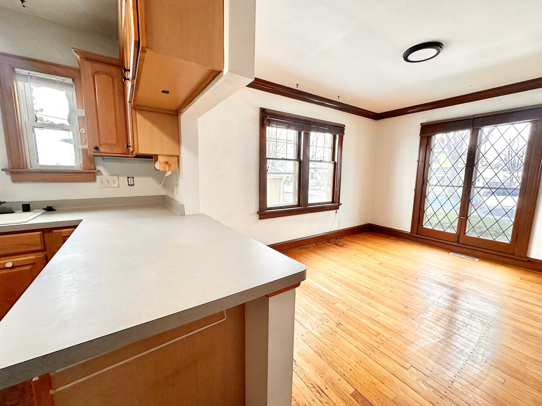 Building Photo - 7705 W Rogers St