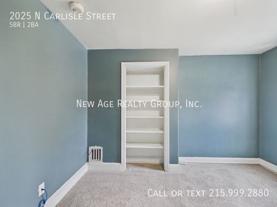 Building Photo - 2025 N Carlisle St