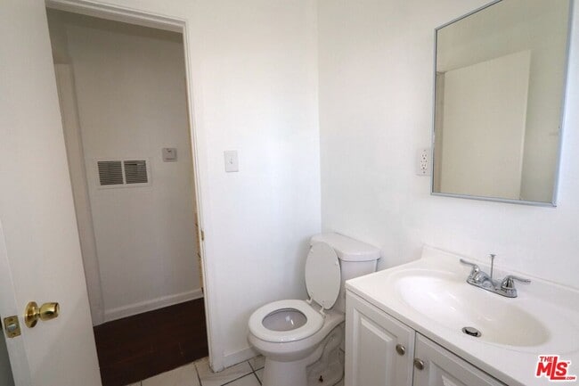 Building Photo - 8150 Sepulveda Pl