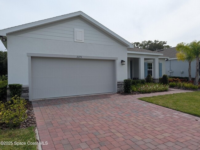 Building Photo - 2273 Landing Dr