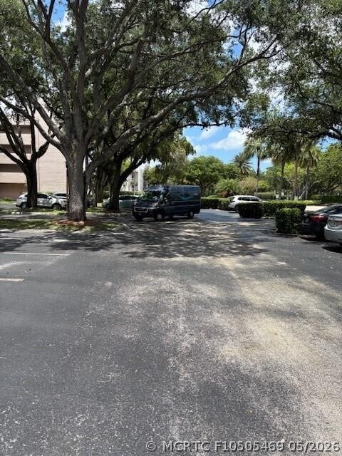 Building Photo - 1811 Sabal Palm Dr