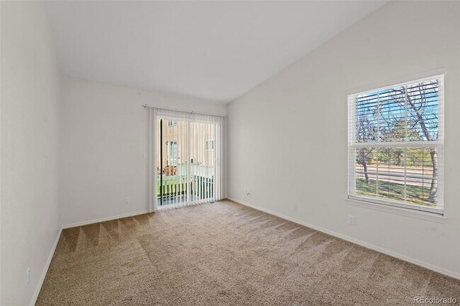 Building Photo - 6082 Colony Cir
