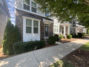 Building Photo - 11720 Blessington Rd