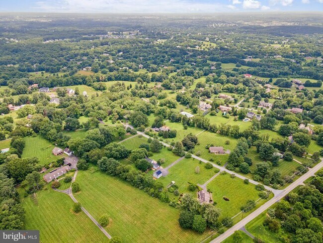 Building Photo - 13204 Lantern Hollow Dr