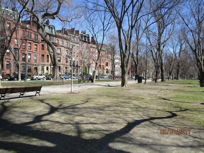 Building Photo - 190 Commonwealth Ave