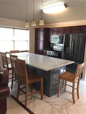 Building Photo - 2527 Cunningham St