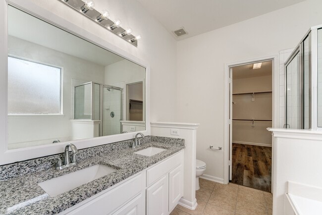 Building Photo - 16906 Shoal Park Dr