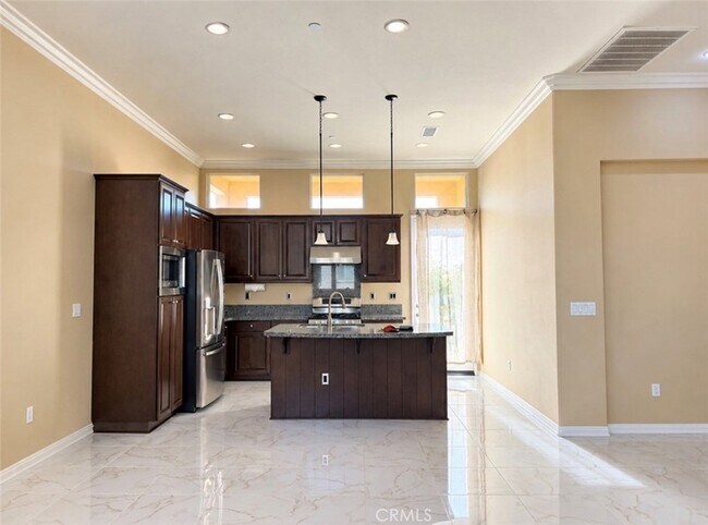 Building Photo - 11316 Paseo La Cumbre