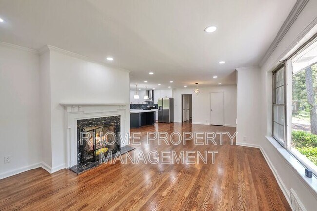 Building Photo - 1332 Willis Mill Rd SW