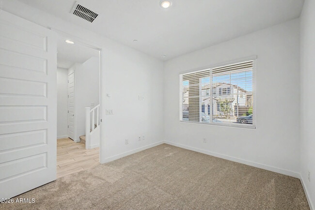 Building Photo - 8149 E Petunia Ave