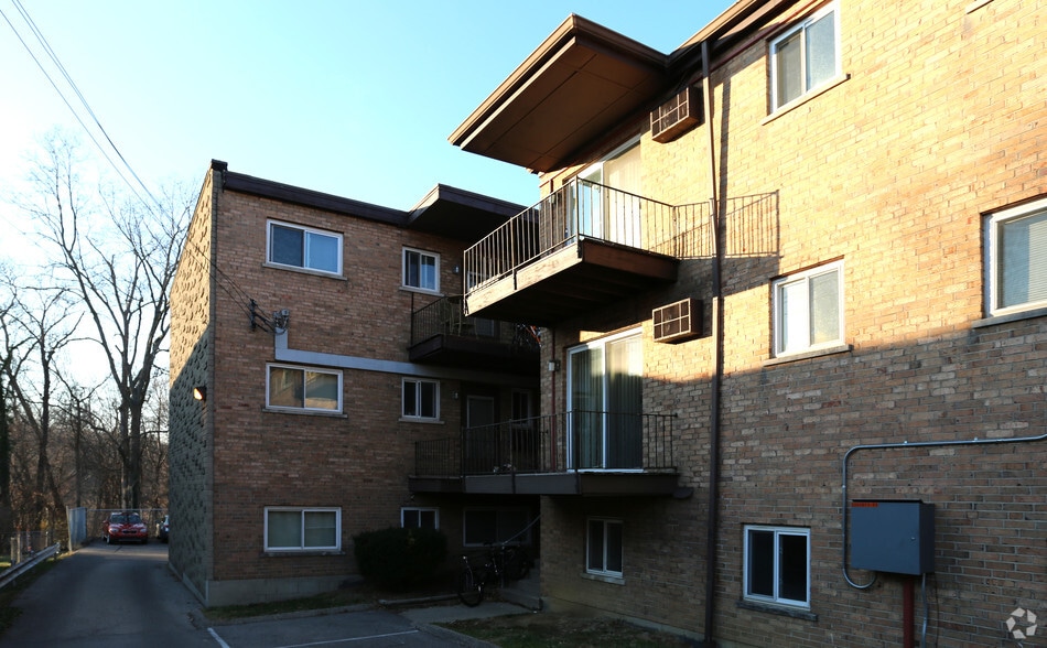 3245 Exterior - Burnet View