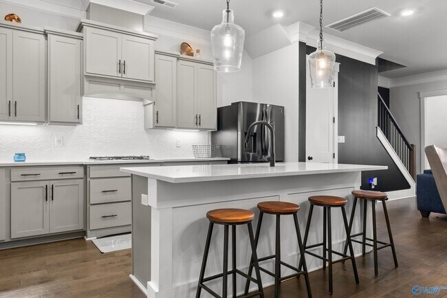 Building Photo - 310 Hay Rake Dr