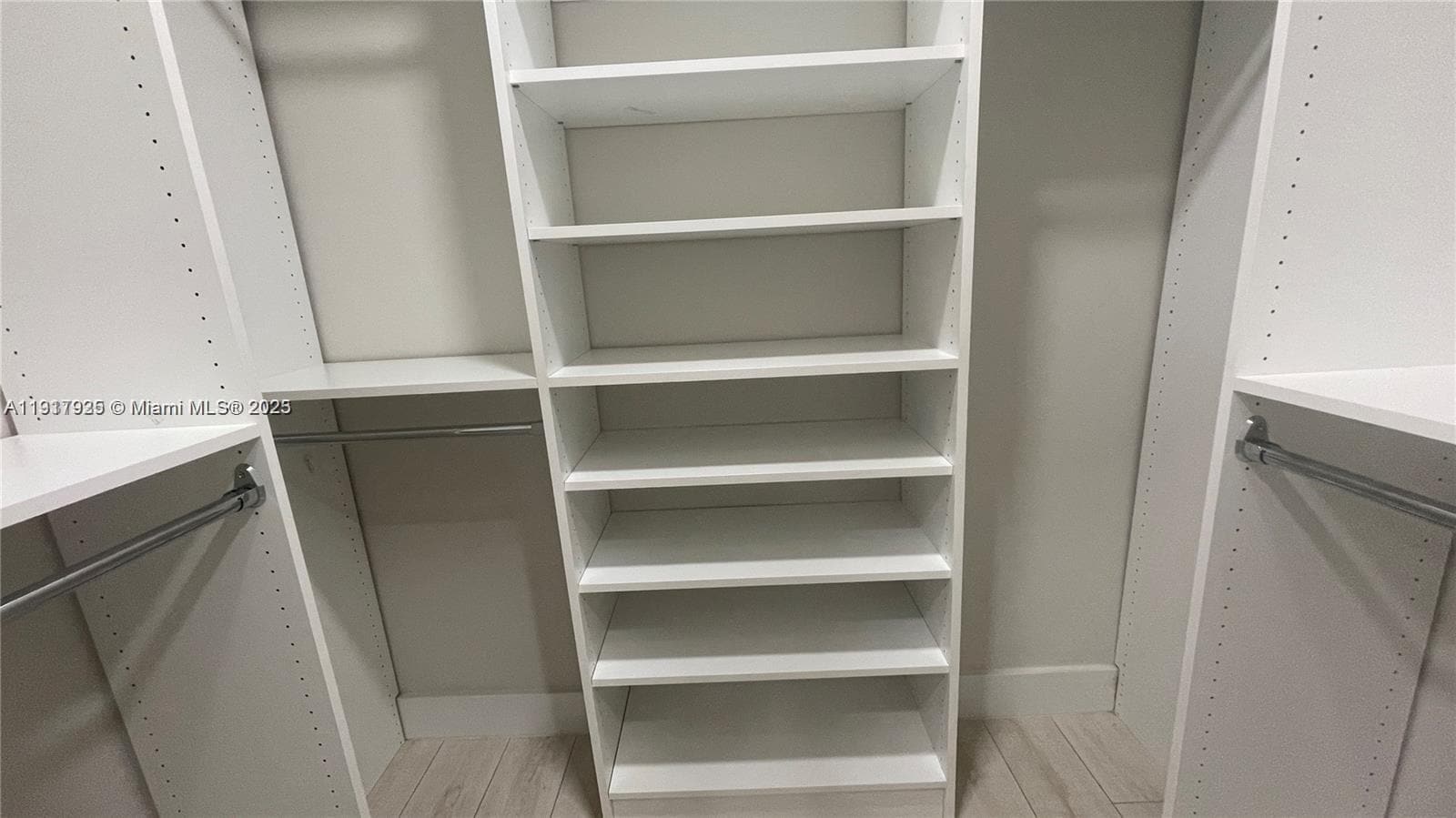 Building Photo - 8320 SW 142nd St