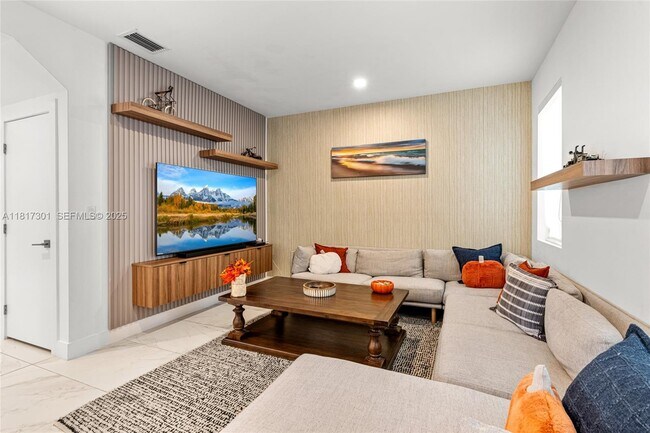 Building Photo - 10373 NW 68th Terrace