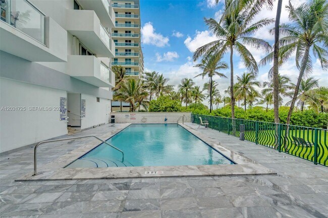Building Photo - 9195 Collins Ave