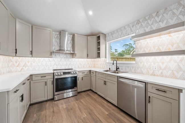 Building Photo - 23307 Apple Arbor Dr