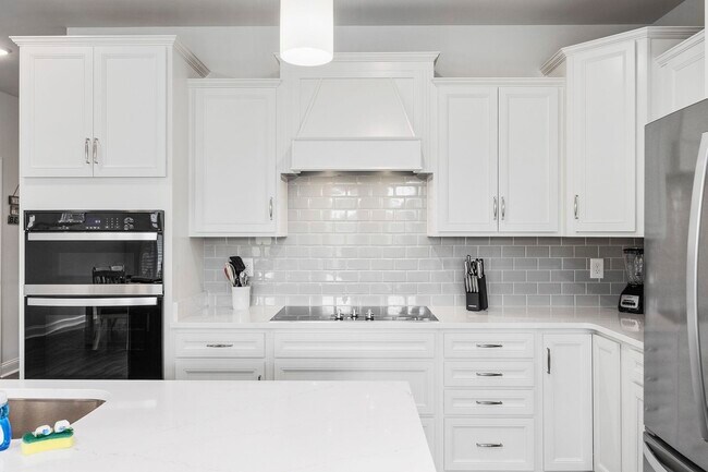 Building Photo - 5115 Double Eagle Wy