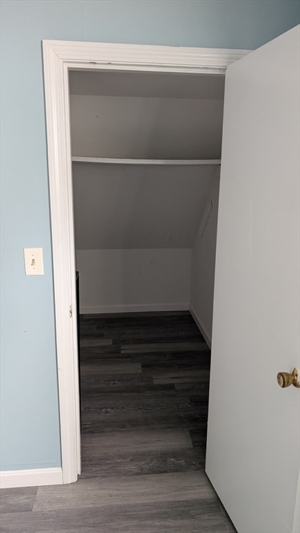 Building Photo - 716 Main St