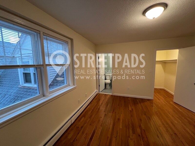 Building Photo - 2018 Commonwealth Avenue