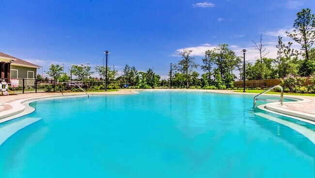 Building Photo - Spacious 4BR Home with Private Pool in Redstone Commons Near Top Schools & Community Amenities!