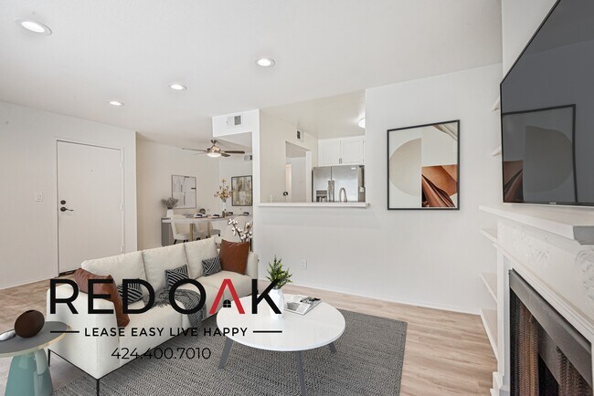 Primary Photo - 13444 Moorpark St