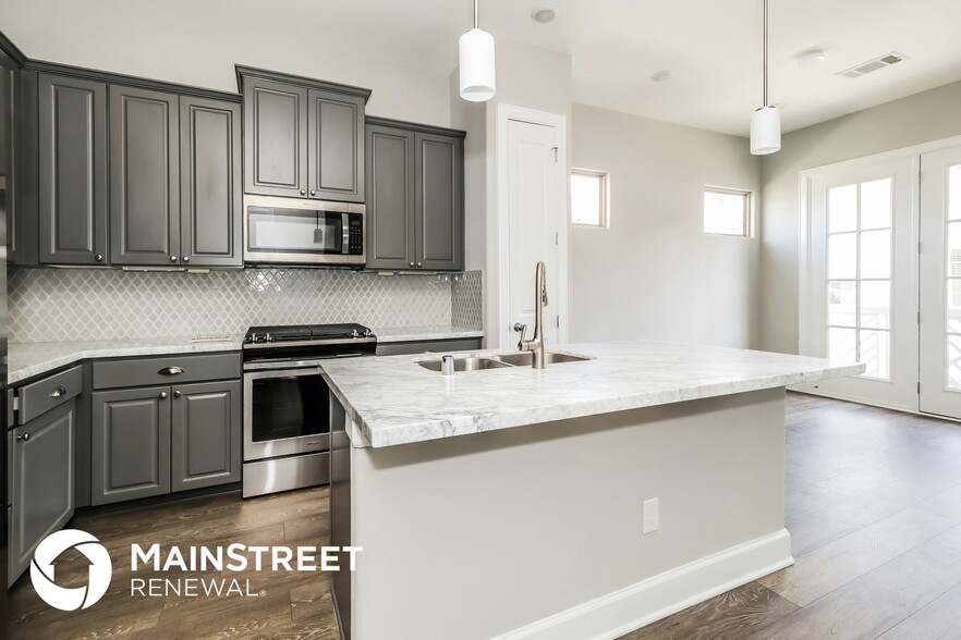 Building Photo - 5117 Pine Reach Dr