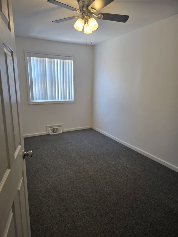 Building Photo - 44 Paerdegat 13th St