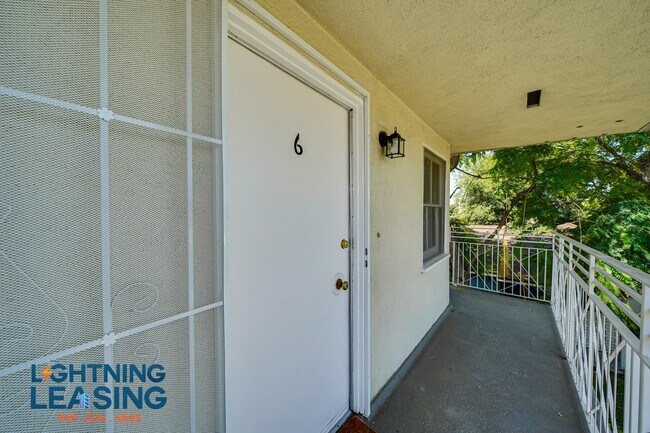Building Photo - 6229 Craner Ave