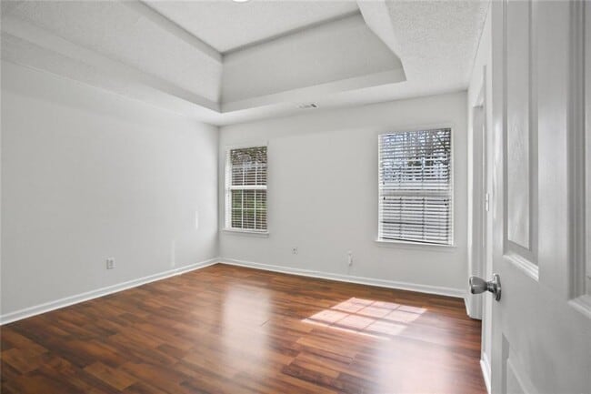 Building Photo - 197 Kyndal Dr