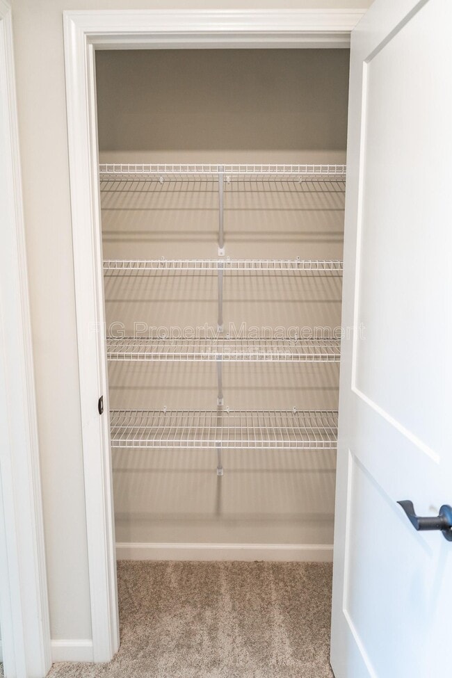 Building Photo - 6612 Johnbo way