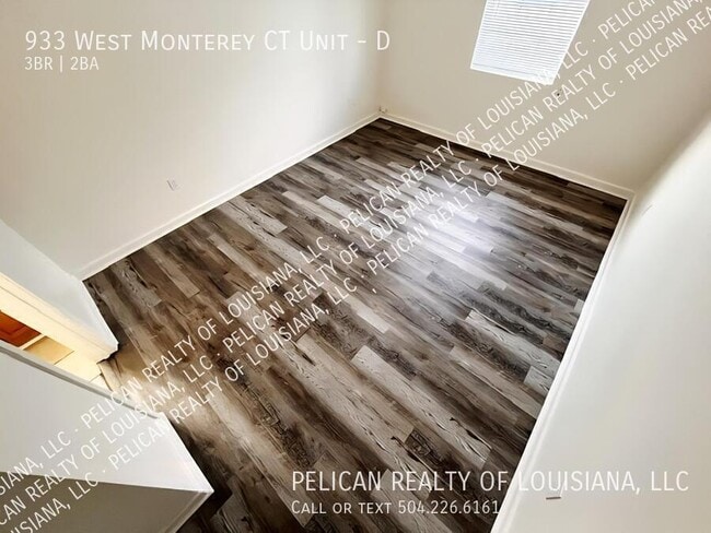 Building Photo - 933 Monterey Ct S